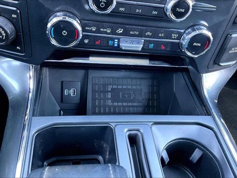 Used 2022 Ford F150 Lariat w/ Equipment Group 502A High AWD/4WD image 32