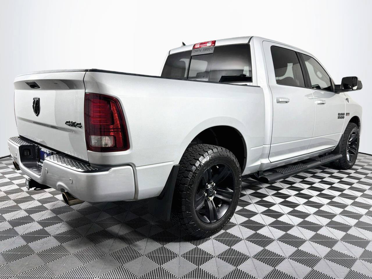 Used 2018 RAM 1500 Sport AWD/4WD image 25