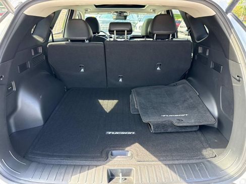 Used 2024 Hyundai Tucson Limited image 21