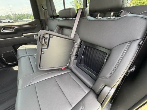New 2026 Chevrolet Silverado 1500 RST w/ Convenience Package II AWD/4WD image 18