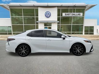 Used 2023 Toyota Camry SE w/ Convenience Package