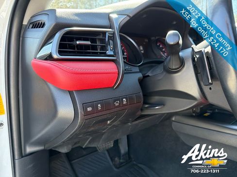 Used 2022 Toyota Camry XSE image 14