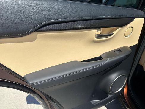 Used 2016 Lexus NX 200t FWD image 40