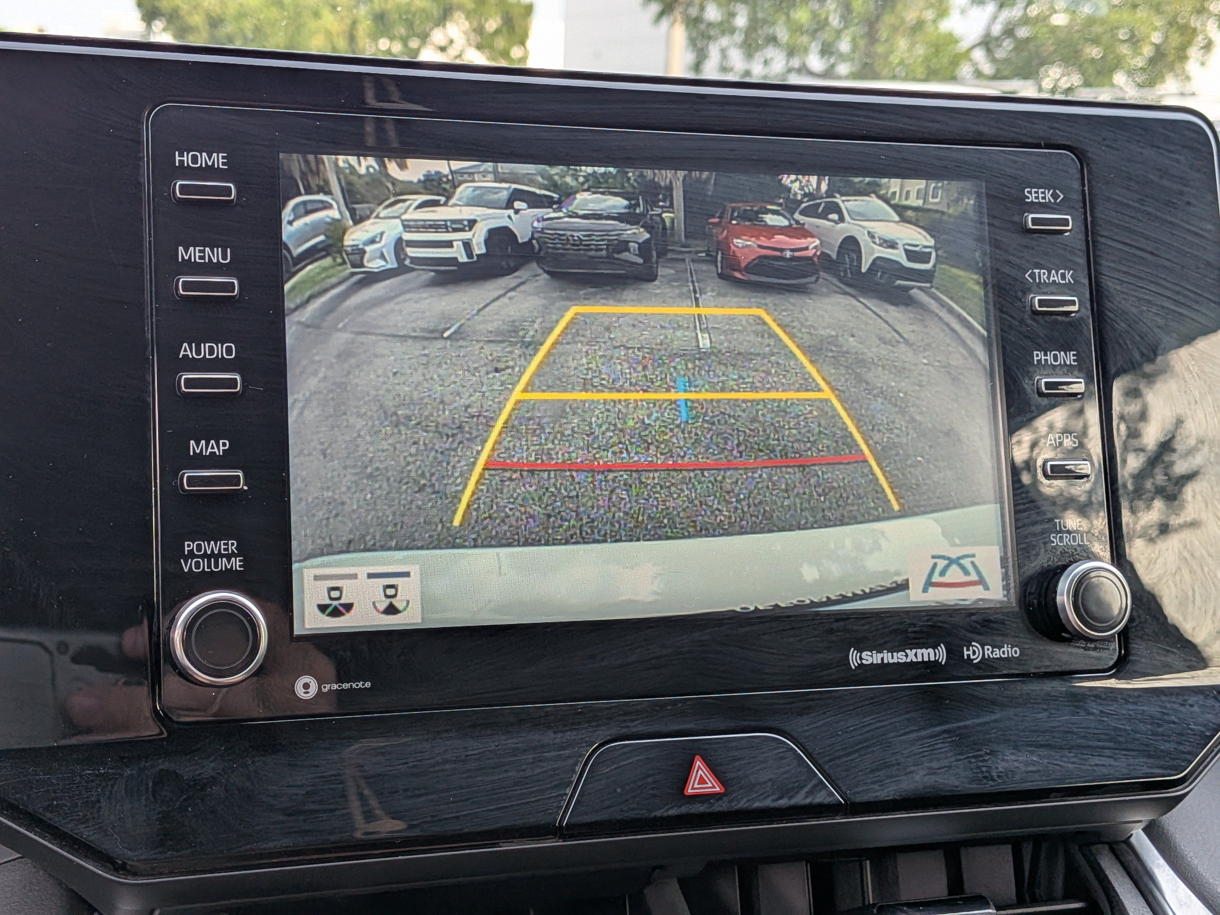 Used 2022 Toyota Venza LE AWD/4WD image 33