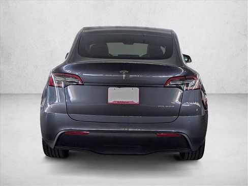 Used 2023 Tesla Model Y Long Range AWD/4WD image 7