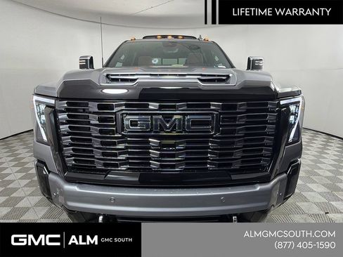 New 2026 GMC Sierra 2500 Denali Ultimate AWD/4WD image 3