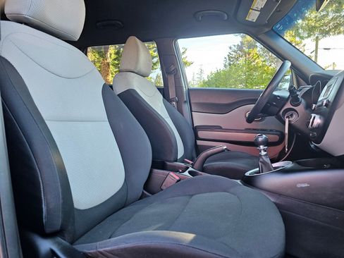 Used 2014 Kia Soul image 10