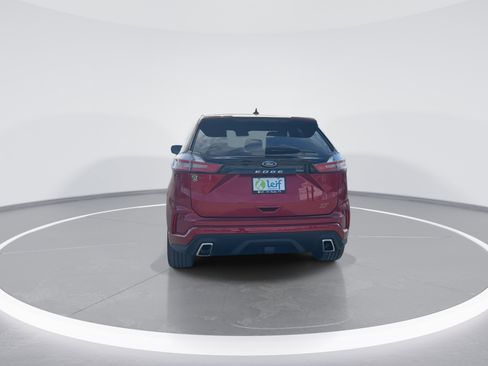 Certified 2021 Ford Edge ST w/ Equipment Group 401A image 8