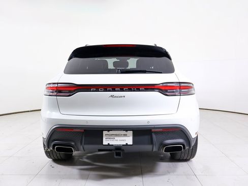 Certified 2024 Porsche Macan w/ Premium Plus Package image 35