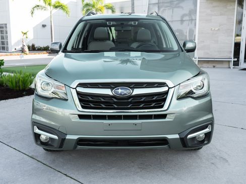 Used 2018 Subaru Forester 2.5i Limited AWD/4WD image 4