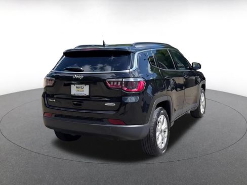 Used 2025 Jeep Compass Latitude AWD/4WD image 15