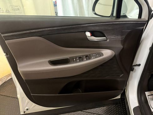 Used 2019 Hyundai Santa Fe SE image 21