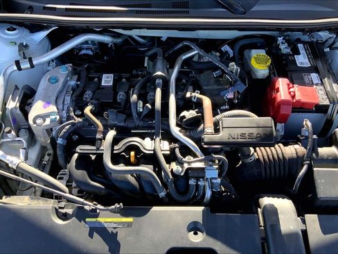 Used 2024 Nissan Sentra S image 33