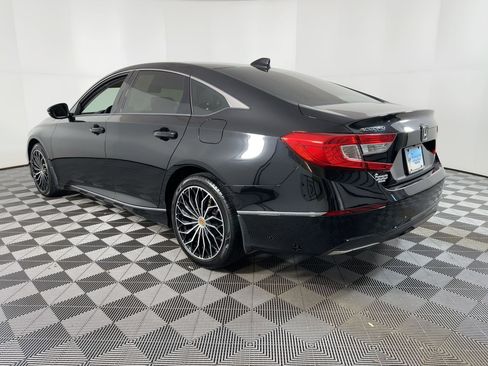 Used 2018 Honda Accord EX-L image 2