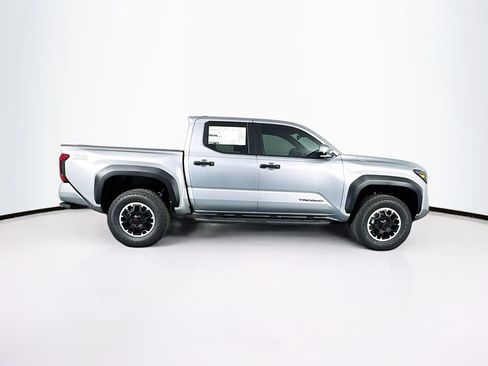 New 2025 Toyota Tacoma TRD Off-Road image 10