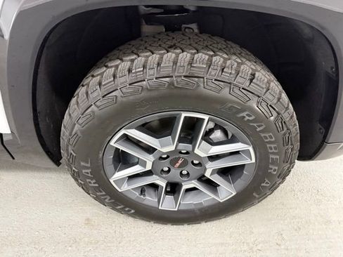 New 2026 GMC Terrain AT4 image 4