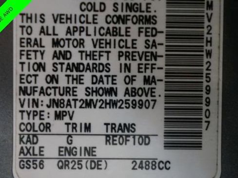 Used 2017 Nissan Rogue SV w/ SV Premium Package image 94