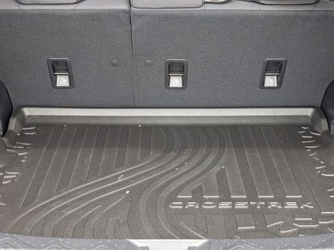 Certified 2025 Subaru Crosstrek 2.0i Premium image 38