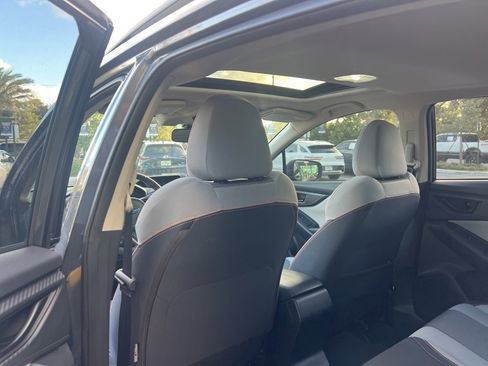 Used 2023 Subaru Crosstrek 2.0i Premium image 31