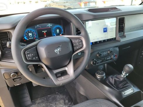 New 2025 Ford Bronco 2-Door image 8