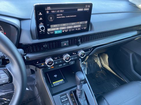 Used 2025 Honda CR-V EX-L image 19