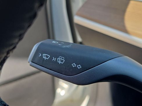 Used 2023 Tesla Model 3 Standard Range RWD image 24