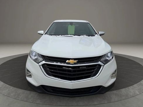 Used 2018 Chevrolet Equinox LT AWD/4WD image 2