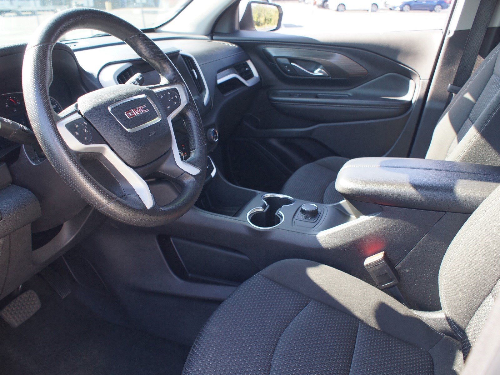 Used 2024 GMC Terrain SLE AWD/4WD image 12