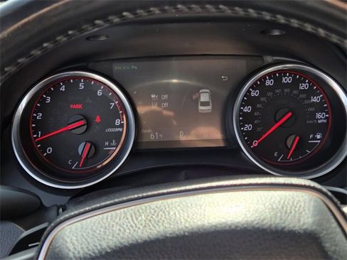 Used 2018 Toyota Camry XSE image 19