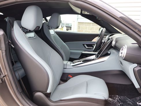 Used 2022 Mercedes-Benz SL 63 AMG 4MATIC image 26