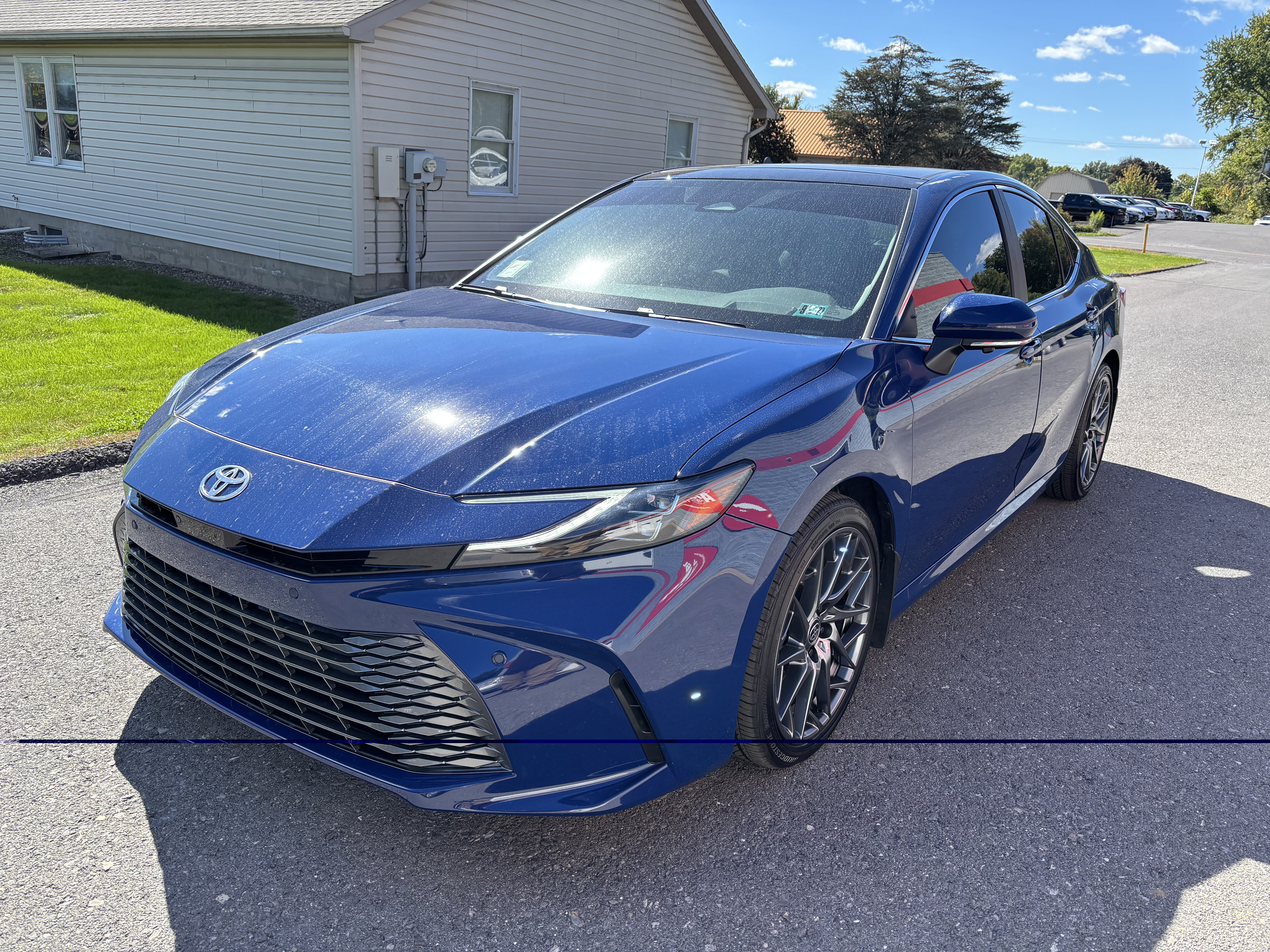 Used 2026 Toyota Camry XLE w/ Premium Plus Package FWD image 8