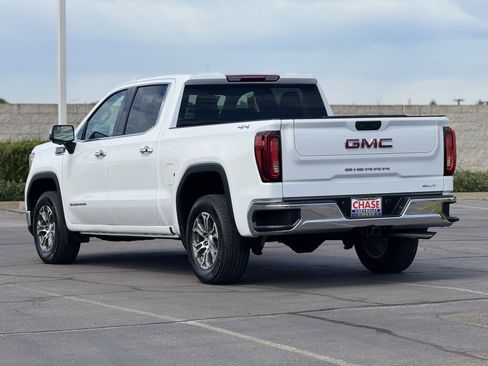 Certified 2026 GMC Sierra 1500 SLT AWD/4WD image 5