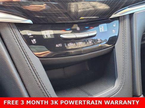 Used 2020 Cadillac XT6 Premium Luxury image 23