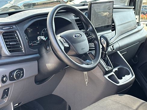 Used 2022 Ford Transit 350 XLT image 18