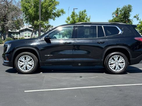 Used 2024 GMC Acadia Elevation FWD image 14