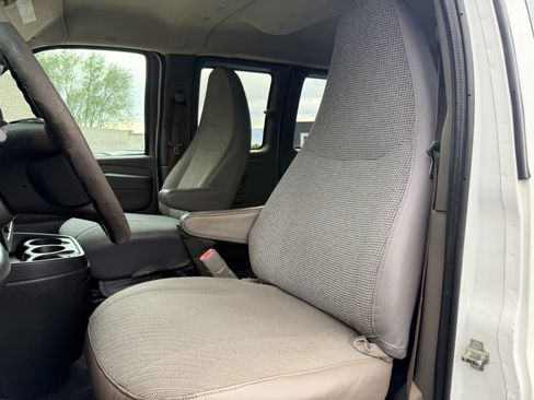 Used 2014 Chevrolet Express 3500 LT w/ LT Preferred Equipment Group RWD image 15