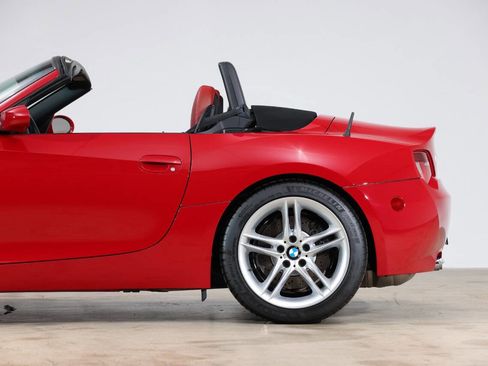 Used 2007 BMW M Roadster image 18