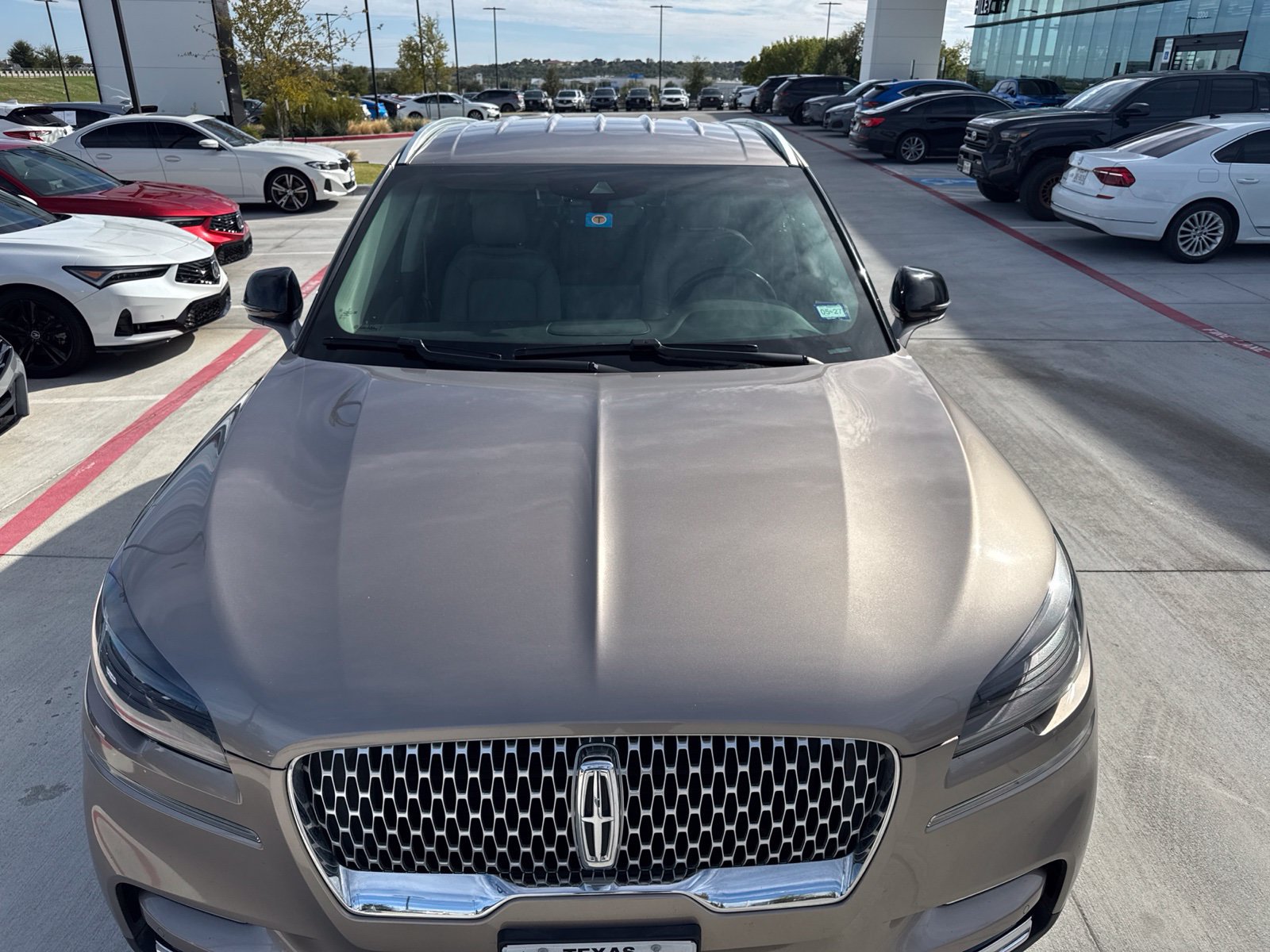 Used 2021 Lincoln Aviator 2WD w/ Elements Package image 4