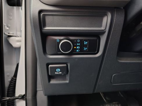 Used 2024 Ford Expedition Max XLT image 49