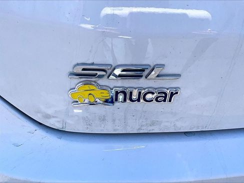 Used 2023 Ford Edge SEL AWD/4WD image 28