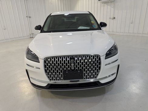 Used 2023 Lincoln Corsair FWD image 8