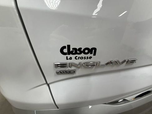 Used 2024 Buick Enclave Premium AWD/4WD image 26