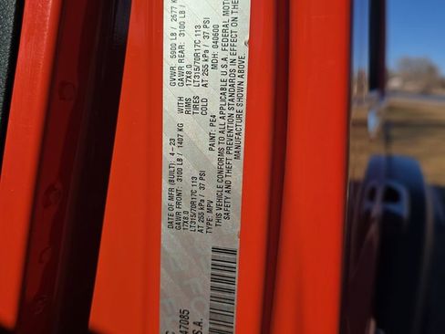 Used 2023 Jeep Wrangler Unlimited Sport image 31