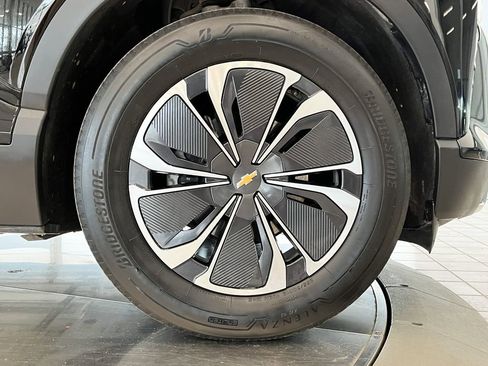 Certified 2024 Chevrolet Blazer EV LT image 10