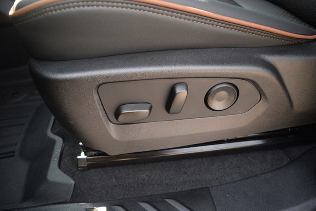Used 2026 GMC Canyon AT4 w/ Technology Plus Package AWD/4WD image 20