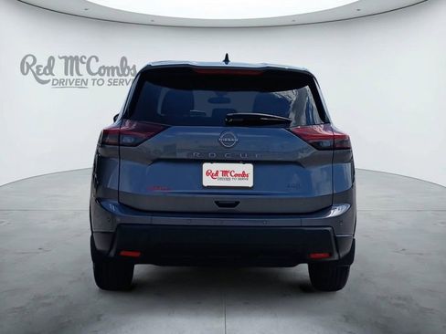Used 2025 Nissan Rogue S AWD/4WD image 4
