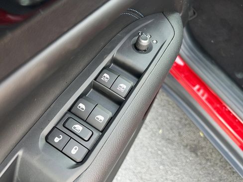 New 2026 Jeep Compass Latitude image 14