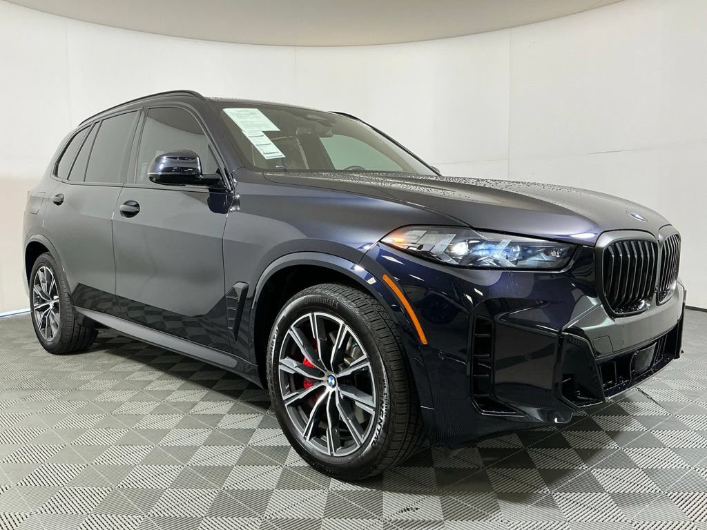 Certified 2026 BMW X5 xDrive40i w/ M Sport Package AWD/4WD image 4
