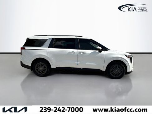 New 2026 Kia Carnival EX image 6