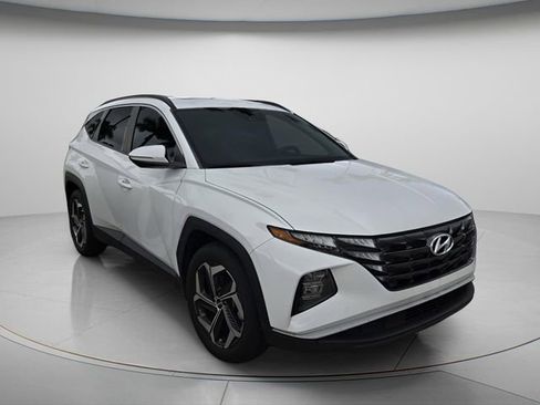 Used 2023 Hyundai Tucson SEL w/ Convenience Package FWD image 4